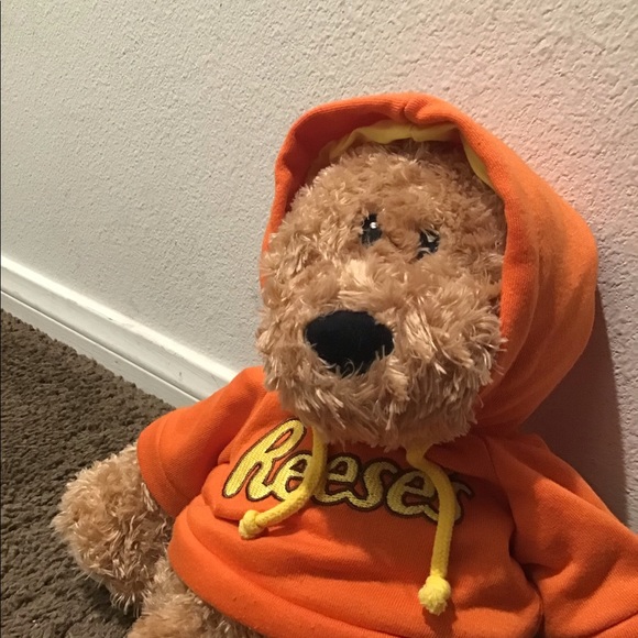 Reese’s plush toys and cup set - Picture 2 of 5